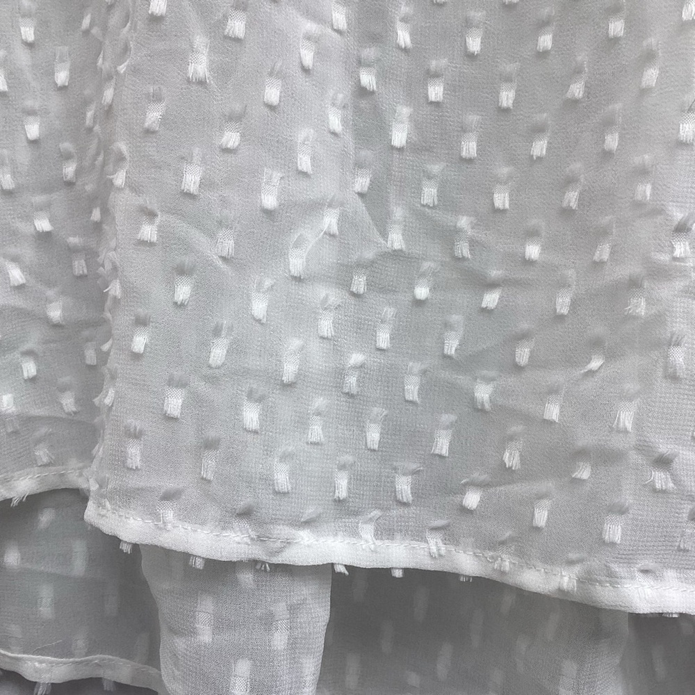 Love Stitch white sheer patterned sleeveless top, size medium - Picture 3 of 9